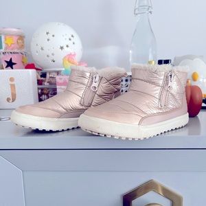 Toddler Ankle Sneakers